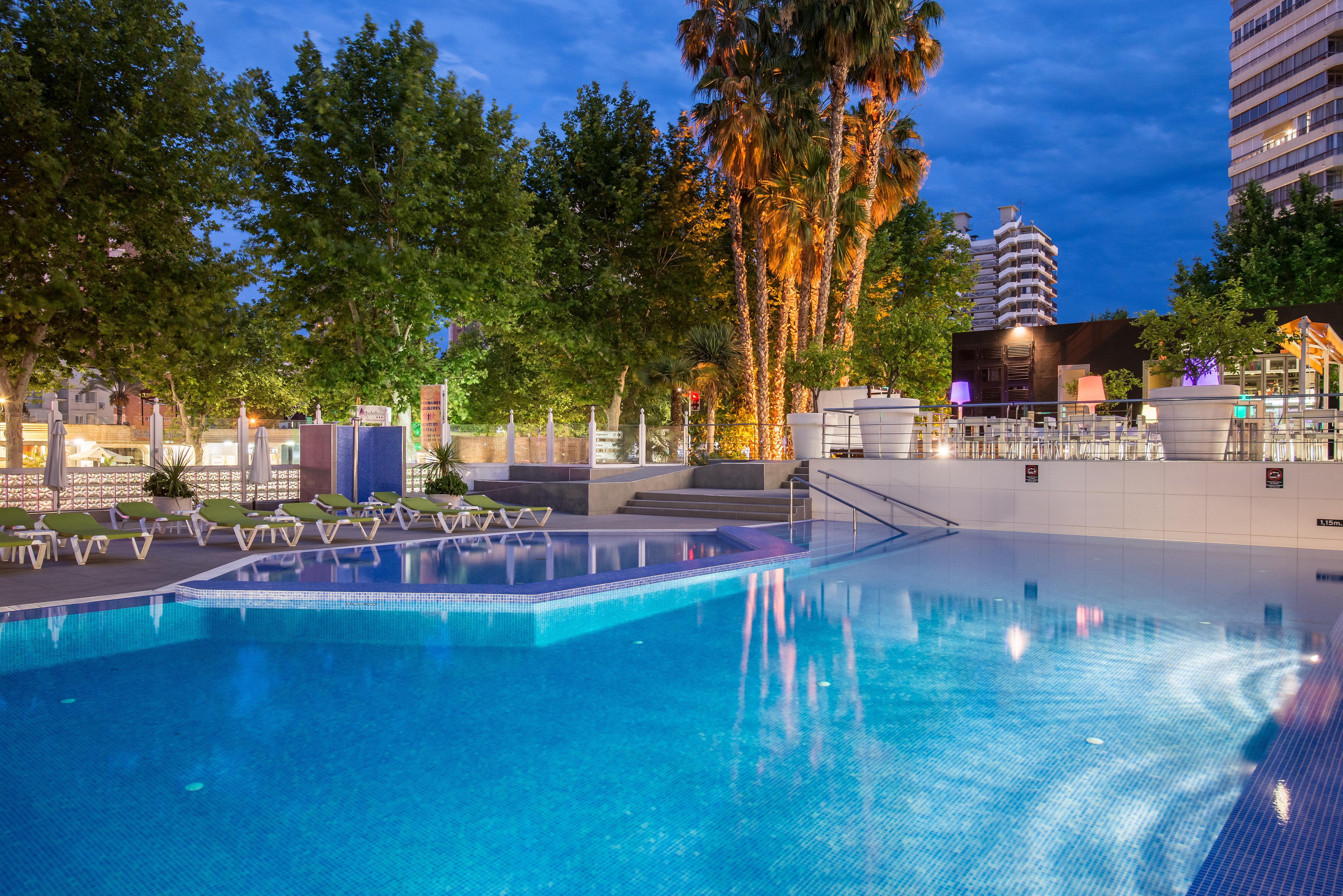 Aparthotel Climia Belroy 4 Sup Benidorm Exterior foto