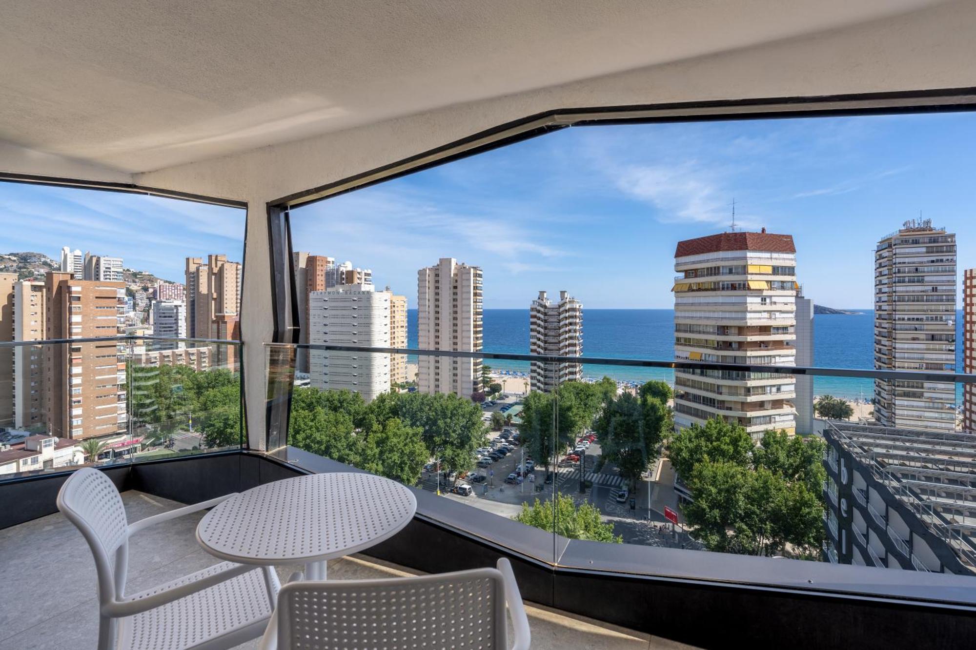 Aparthotel Climia Belroy 4 Sup Benidorm Exterior foto